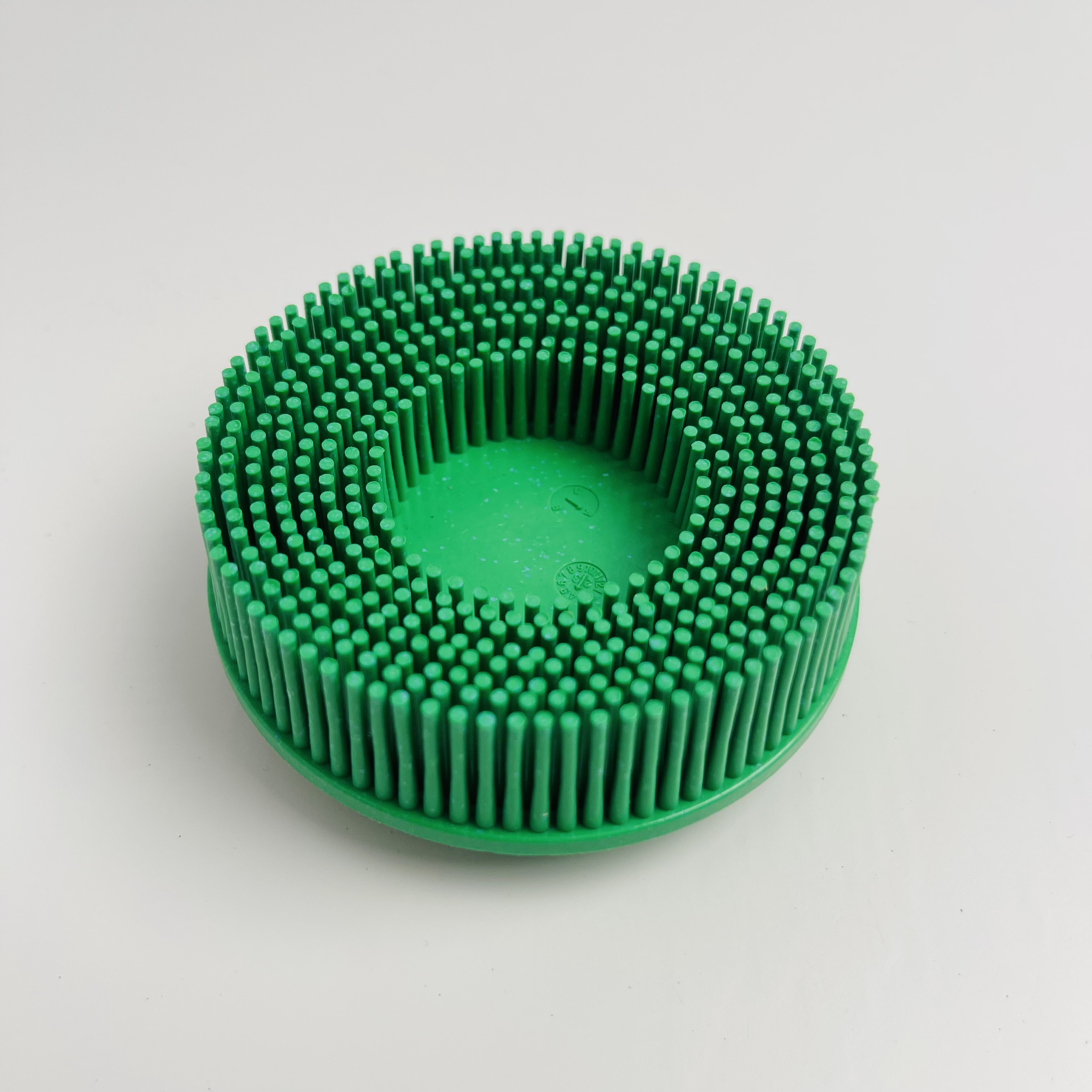 Disco de cerdas rotativas de grão 50 verde para escultura em madeira